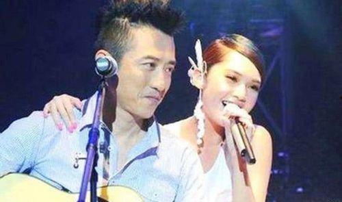 娱乐圈爆料戴着头套,揭秘明星真实身份之谜 第1张 娱乐圈爆料戴着头套,揭秘明星真实身份之谜 第1张